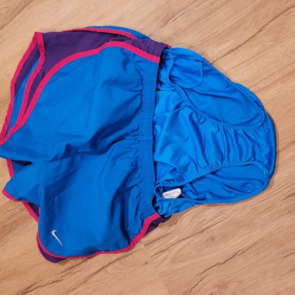 Nike Dri-Fit Running Shorts - Picture 4 of 5